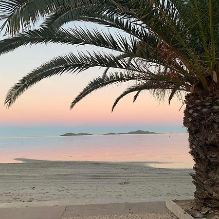 Apartamento Mar Menor, Los Urrutias - Beachfront Apartment With Patio Under New Management Since July 2024 Cartagena Ngoại thất bức ảnh