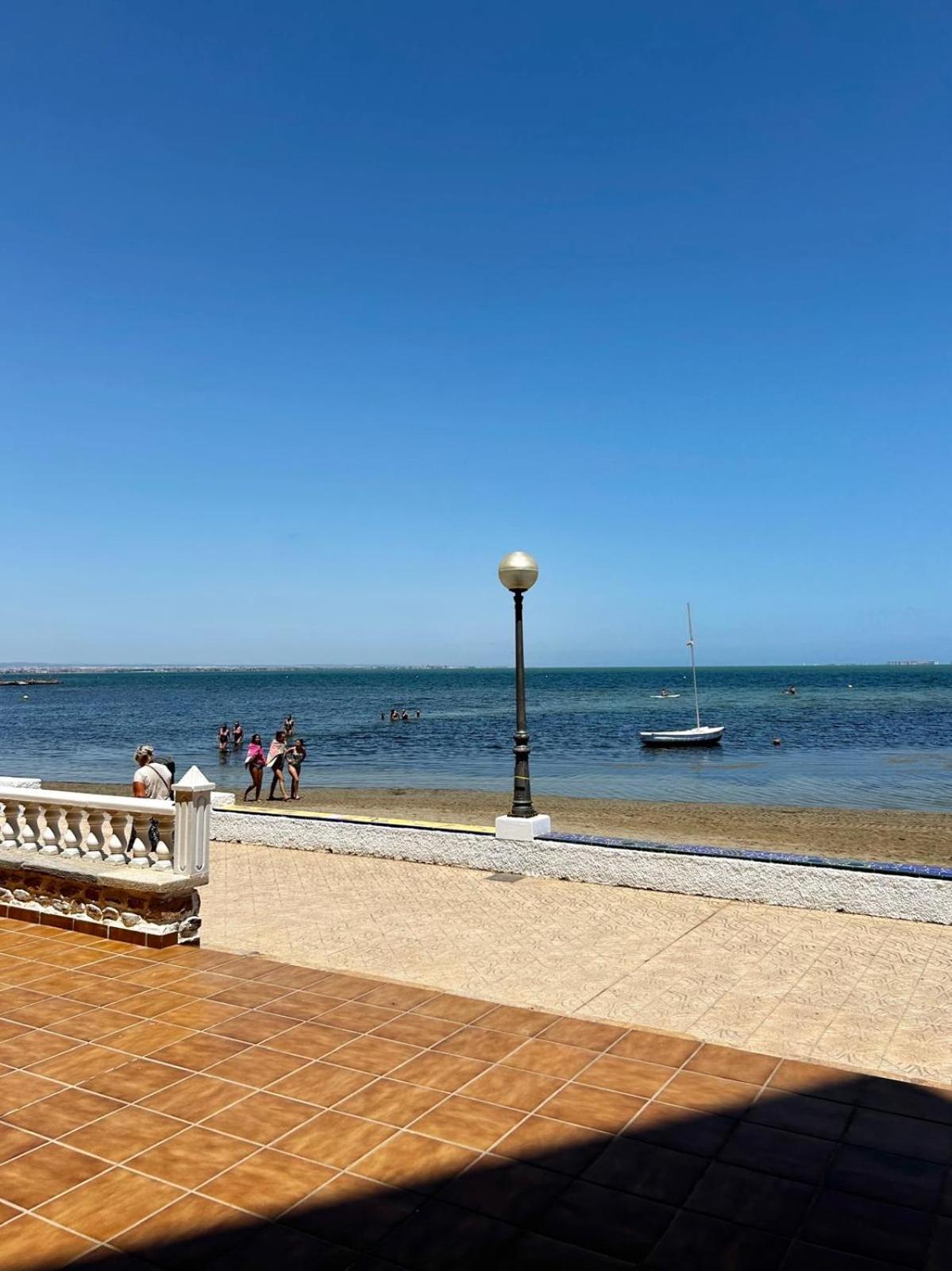 Apartamento Mar Menor, Los Urrutias - Beachfront Apartment With Patio Under New Management Since July 2024 Cartagena Ngoại thất bức ảnh